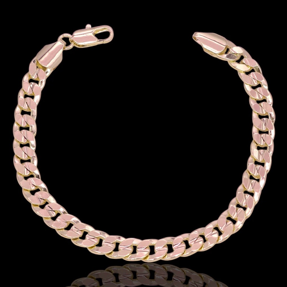 Elegant Gold-Tone Chain Bracelet Florentine Cut Cuban Gold Filled